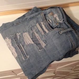 HUDSON Distressed High Waisted Skinny Jeans